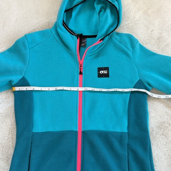 Picture zip up fleece hoodie. Size M - Picture 8 of 10